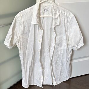 GAP White Casual Button Down Shirt